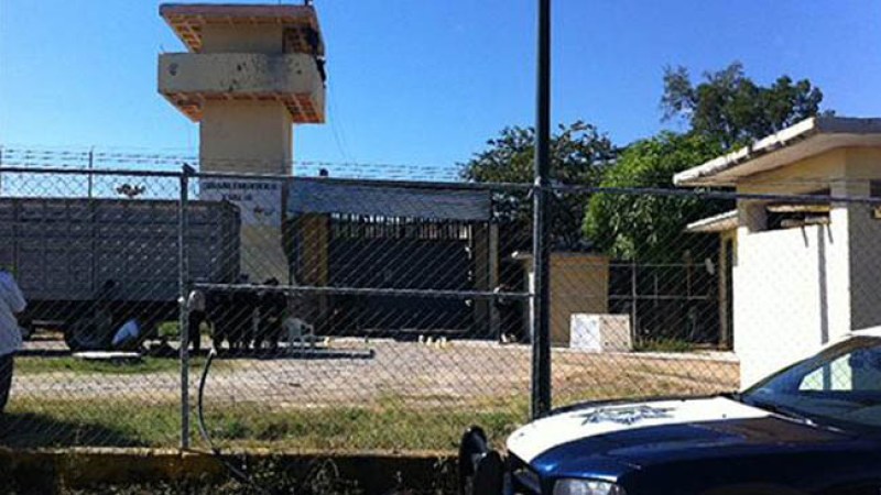 Grupo armado en cárcel deja 9 muertos