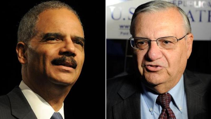 Holder reta a Joe Arpaio