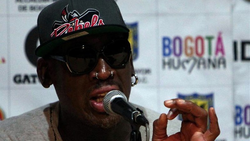 Dennis Rodman va a rehabilitación
