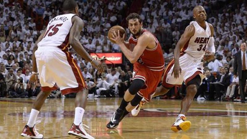 Heat cae ante los Bulls