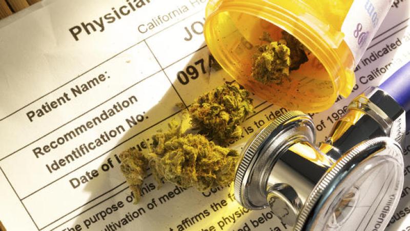 Avalan reglas para marihuana medicinal