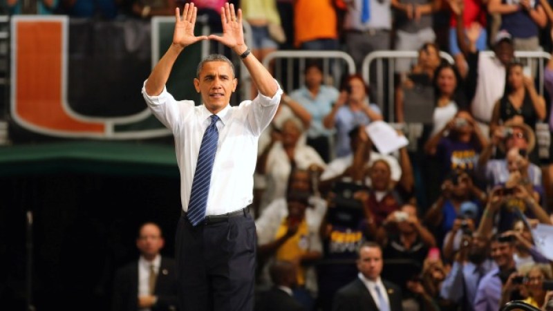 Barack Obama estuvo en Miami en un acto de campaña para recaudar fondos... y votos de los latinos.