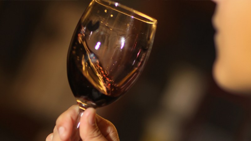 ¿El vino tinto es bueno para la salud?