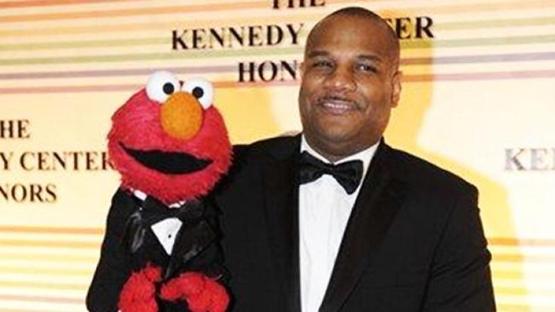 La voz de "Elmo", ¡libre de culpa!