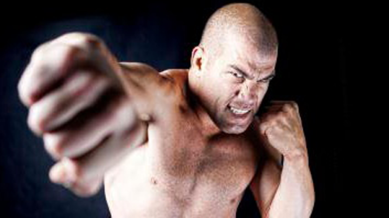 Luchador Tito Ortiz arrestado por DUI