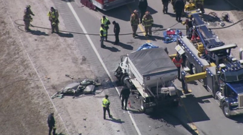 El diario “Chicago Tribune” reportó que Jenny Pérez hizo una llamada telefónica a Maribel Perez unos 20 minutos antes del accidente, pero se desconoce si estaba hablando por teléfono cuando ocurrió la tragedia.