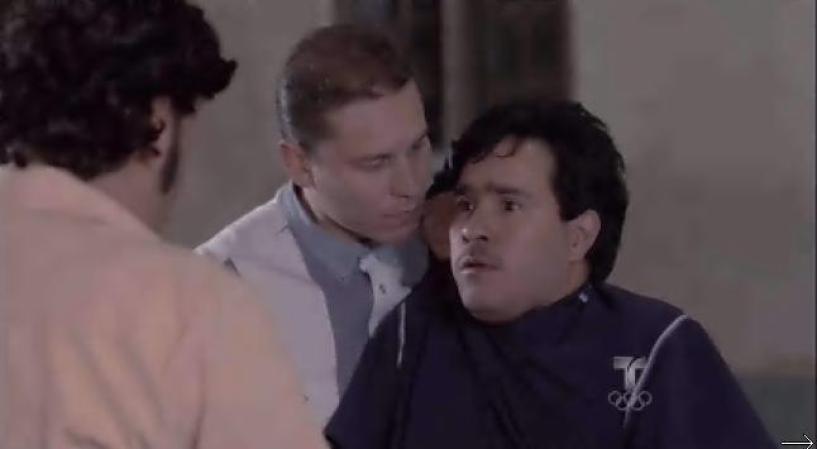 La Yuca se disculpa con Pablo, pero éste le exige que termine su trabajo.