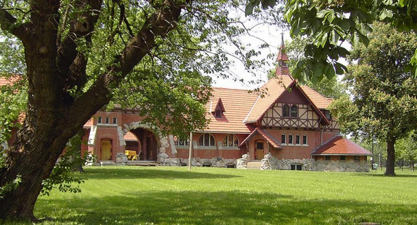 Desde 2001, el Institute of Puerto Rican Arts and Culture se dedica a interpretar la cultura puertorriqueña en Chicago, acercando el mundo boricua a los americanos. Un espectacular museo que vale la pena conocer.
