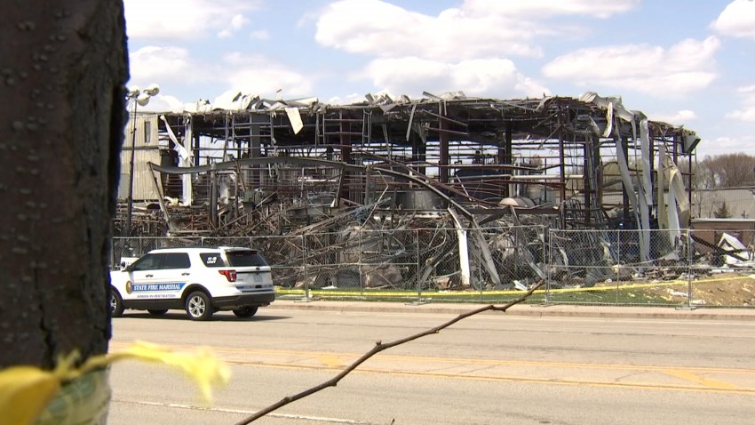 4PVOWAUKEGANEXPLOSIONUPDATE_2597038_11723474_170
