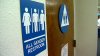 Proyecto de ley para crear baños para todos los géneros podría ser aprobado en Illinois