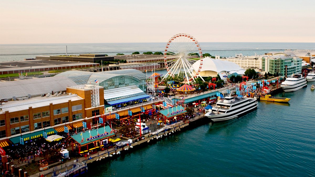 Navy Pier ofrecerá viajes gratis en la rueda Centennial Wheel