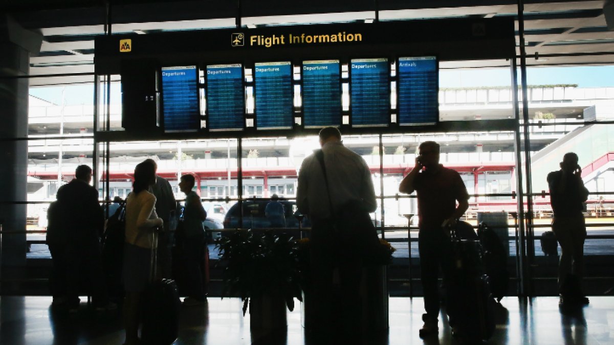 Suspenden operaciones en tierra en los aeropuertos O'Hare y Midway debido a tormentas eléctricas