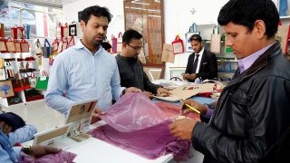 Bangladesh frente al reto de producir su alternativa a las bolsas de plástico