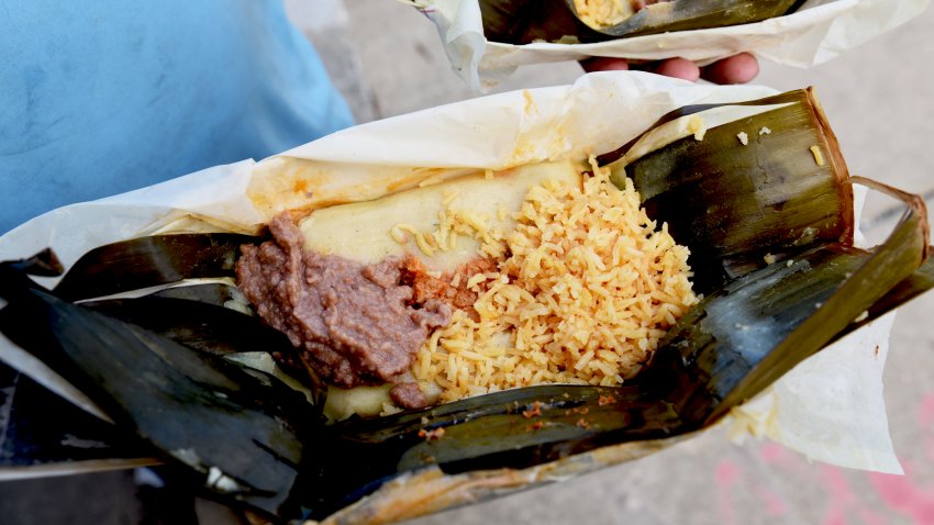 Tacos y Tamales