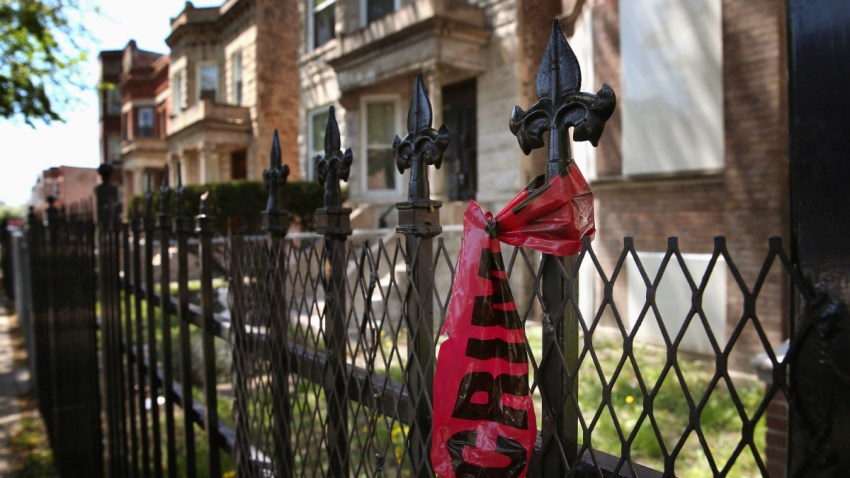 chicago violence crime tape GettyImages-168664873