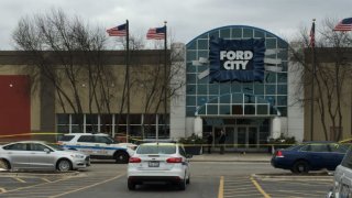 ford city mall shooting