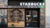 Starbucks da marcha atrás y permitirá que sus empleados lleven camisas en apoyo a “Black Lives Matter”