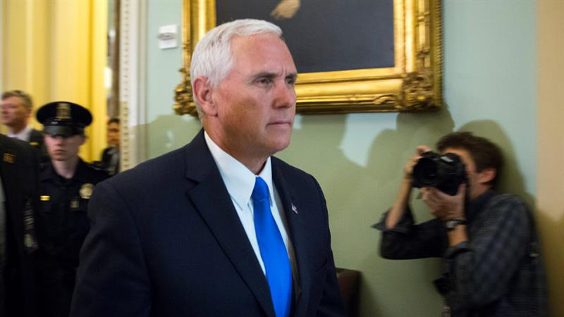 tlmd-vicepresidente-mike-pence-13422274w