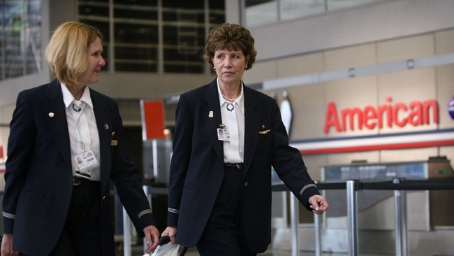 tlmd_azafatas_american_airlines