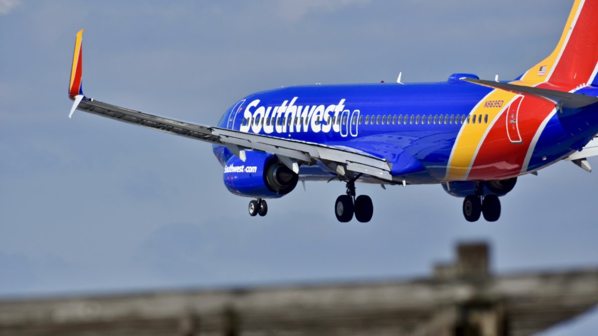 Pritzker Demands Accountability for Southwest Airlines Amid Flight Cancellation Chaos – NBC Chicago