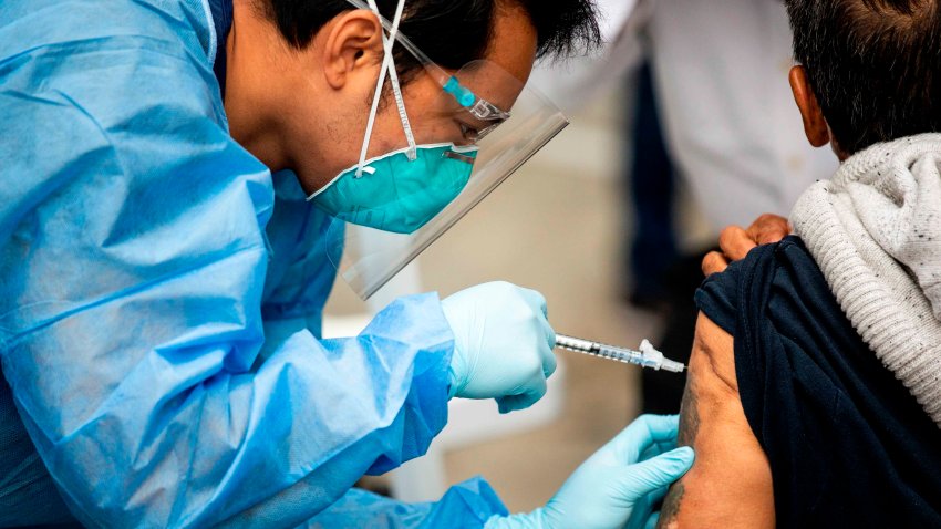 Vacunaciones contra el COVID19 en Estados Unidos Vacunaciones contra el COVID19 en Estados Unidos