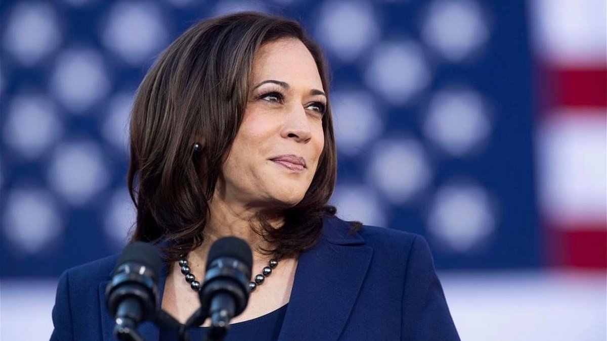Visitará Kamala Harris centro de procesamiento en El Paso - Vimarsana News