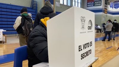 Ecuatorianos en el exterior podrán votar en las próximas elecciones si están empadronados