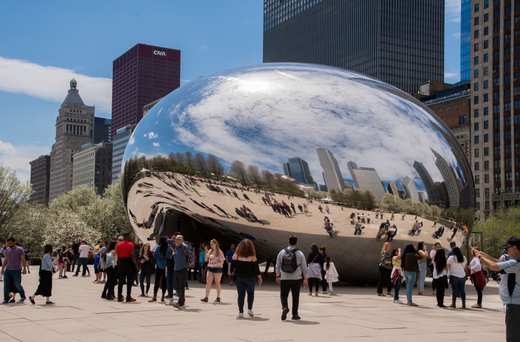 Reabre al público escultura del “Frijol” o Cloud Gate en Millennium