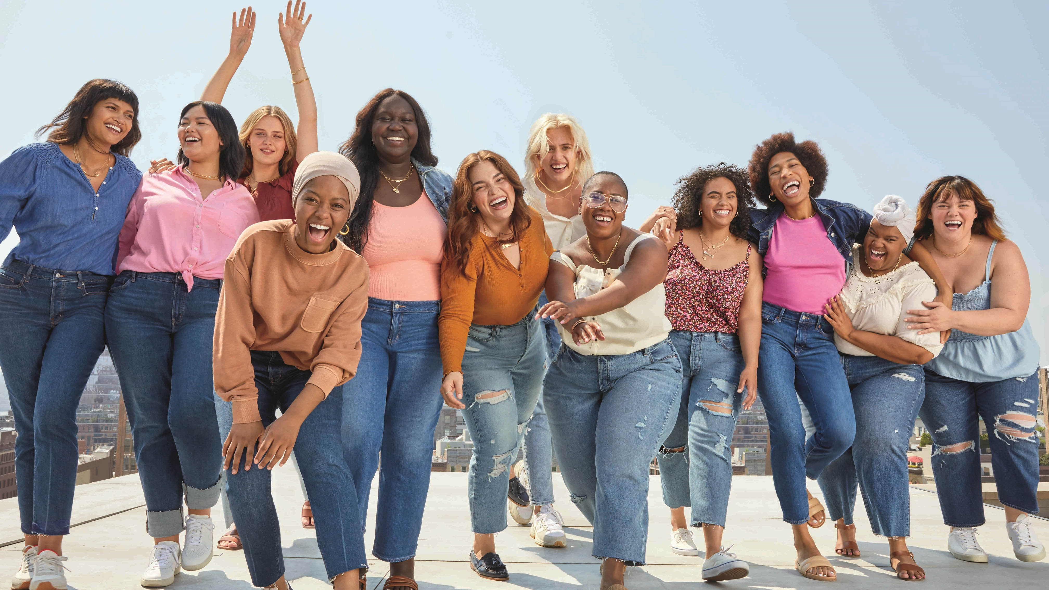 Old Navy cambia cómo vende las tallas grandes para buscar más inclusión –  Telemundo Chicago