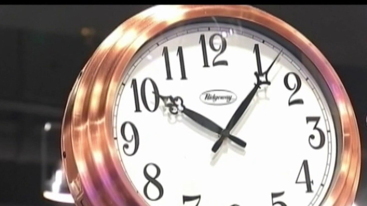 para ajustarse al cambio de horario Telemundo Chicago