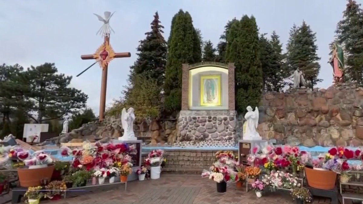 Estrenan nueva entrada del Cerrito de Tepeyac en Des Plaines – Telemundo Chicago Estrenan nueva entrada del Cerrito de Tepeyac en Des Plaines – Telemundo Chicago