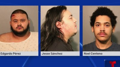 Cargos contra acusados en conexión a tiroteo con la policía en el centro de Chicago