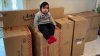 Costosa travesura: niño de 1 año habría ordenado casi $2,000 en muebles en sitio web de Walmart