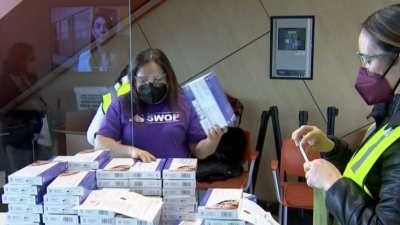 Clínicas Esperanza distribuyen  pruebas caseras de COVID-19 a residentes de Chicago
