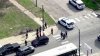 Atropellan y hieren a un policía tras tiroteo y robo de auto al sur de Chicago