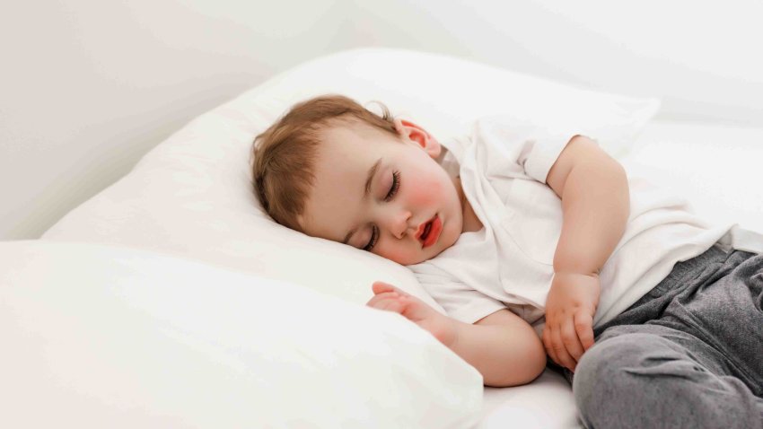 Reportan casos por sobredosis de melatonina en niños