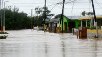 ´Estamos con los puertorriqueños’: gobernador de Illinois ofrece ayuda para recibir a desplazados por el Huracán Fiona