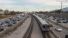 Pace, Metra promueven sus servicios mientras conductores buscan alternativas para transitar por la autopista Kennedy