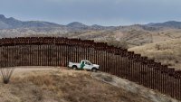 Legisladores republicanos de Texas proponen crear nueva policía estatal fronteriza