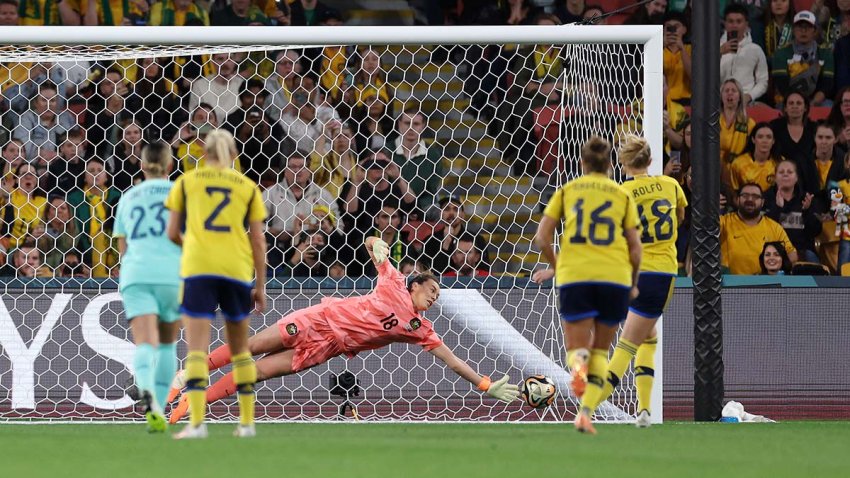 BRISBANE, AUSTRALIA – AUGUST 19: Fridolina Rolfo (1st R) of Sweden converts the penalty to score her team’s first goal  during the FIFA Women’s World Cup Australia & New Zealand 2023 Third Place Match match between Sweden and Australia at Brisbane Stadium on August 19, 2023 in Brisbane, Australia. (Photo by Cameron Spencer/Getty Images)