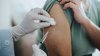 FDA aprueba nueva dosis de vacuna contra el COVID-19