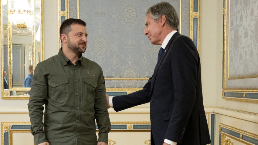 Ukraine’s President Volodymyr Zelensky (L) greets US Secretary of State Antony Blinken before a meeting at Bankova in Kyiv on September 6, 2023. US Secretary of State Antony Blinken arrived in Kyiv on an unannounced visit on September 6, 2023, where he was due to announce more than a billion dollars in fresh aid to Ukraine. Blinken’s visit — his fourth during Moscow’s assault — comes as Kyiv has touted some successes this week in its offensive to push back Russian forces. (Photo by Brendan Smialowski / POOL / AFP) (Photo by BRENDAN SMIALOWSKI/POOL/AFP via Getty Images)