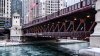 Puedes flotar por el río Chicago en un ‘Hot Tub Boat’