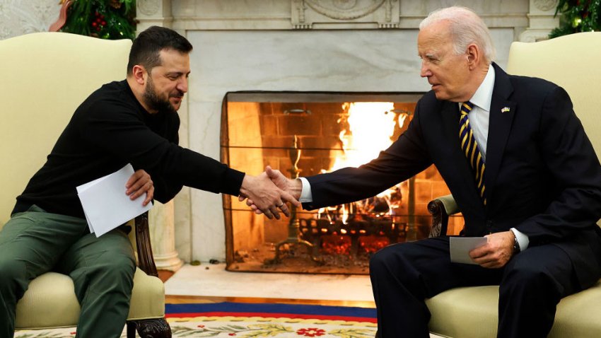 WASHINGTON, DC – DECEMBER 12: Ukrainian President Volodymyr Zelensky (L) and U.S. President Joe Biden shake hands while meeting in the Oval Office at the White House on December 12, 2023 in Washington, DC. Zelensky is in Washington meeting with Biden and Congressional leaders to make an in-person case for continued military aid as Ukraine runs out of money for their war against Russia. The meetings come days after the U.S. Senate failed to advance Biden’s proposed national security package that included emergency aid to Ukraine and Israel.  (Photo by Chip Somodevilla/Getty Images)