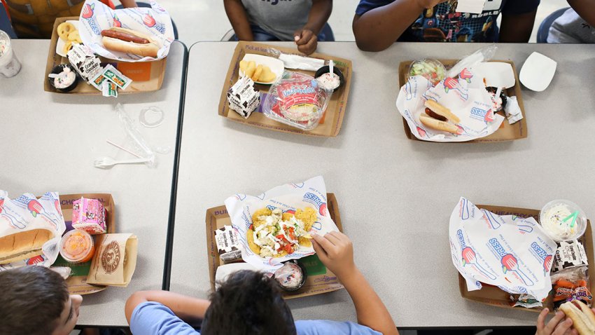 APOLLO BEACH, FL – OCTOBER 4:
Students eat their lunch in the cafeteria at Doby Elementary School in Apollo Beach, Florida on October 4, 2019. In Hillsborough County, students pay $2.25 for lunch.
(Photo by Eve Edelheit for The Washington Post via Getty Images)