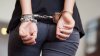 La arrestan en conexión con caso de tráfico de personas de México: condado de Lake