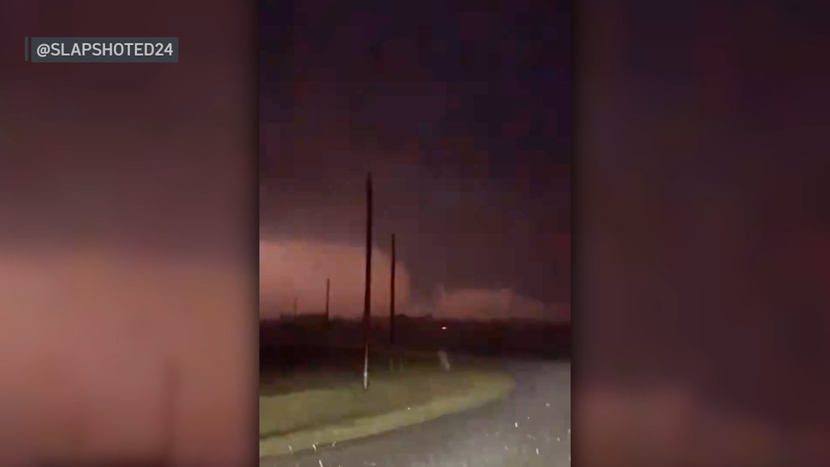 Detectan tornado cerca de Sublette, Illinois Telemundo Chicago