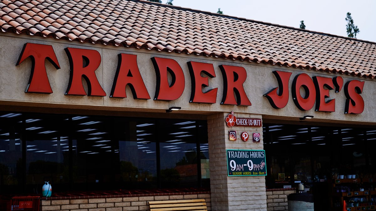 Trader Joe's ha aumentato il prezzo di uno dei suoi prodotti più popolari: NBC Chicago