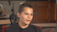 Entrenadora de voleibol de Palos Hills salva la vida a joven de 15 años