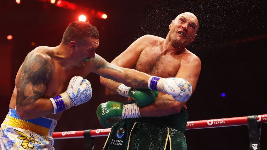 RIYADH, SAUDI ARABIA – MAY 18: Oleksandr Usyk punches Tyson Fury during the IBF, WBA, WBC, WBO and Undisputed Heavyweight titles’ fight between Tyson Fury and Oleksandr Usyk at Kingdom Arena on May 18, 2024 in Riyadh, Saudi Arabia. (Photo by Richard Pelham/Getty Images)